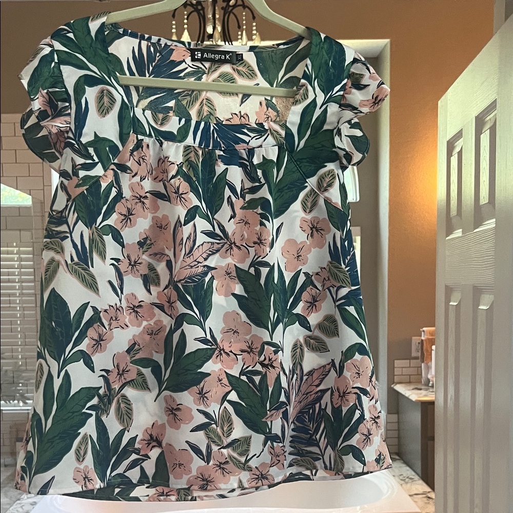 Allegra K Women's Tropical Green and Pink Blouse